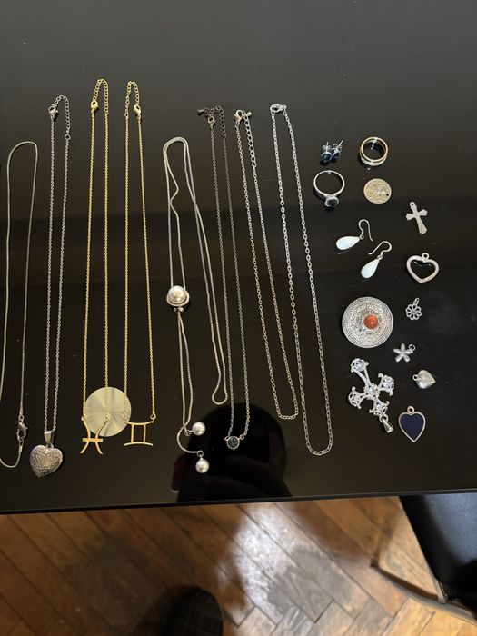 Голям лот от сенджири и дрънкулки!