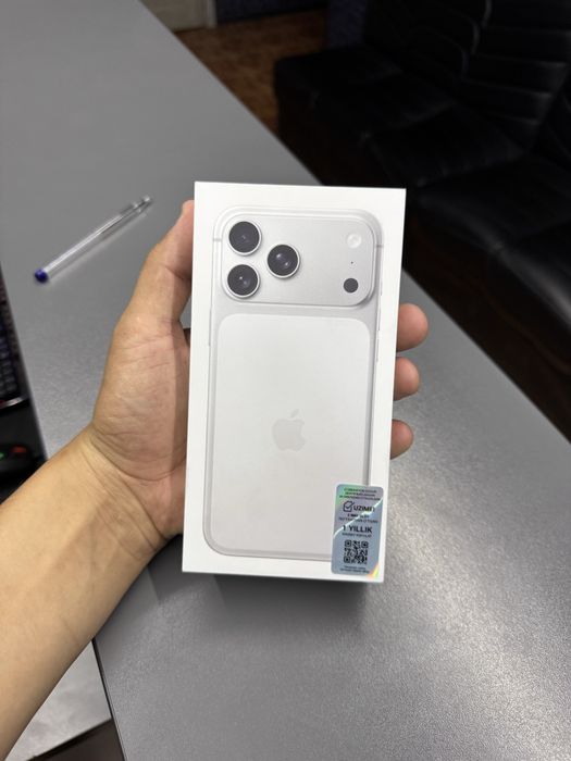 Iphone 17 pro max Yangi