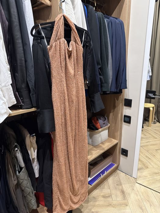 Платья вечерные на выход