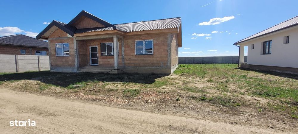 Casa Noua cu 4 camere în Lazuri | Teren 550 mp