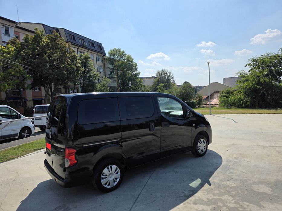 Nissan NV200 1.5DCI 7 Locuri  persoane