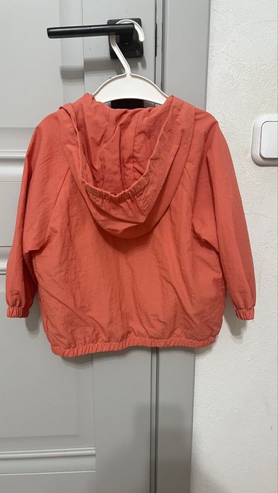 Ветровка Zara. Новая