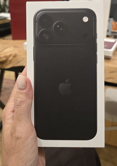 Iphone 18 PRO MAX
