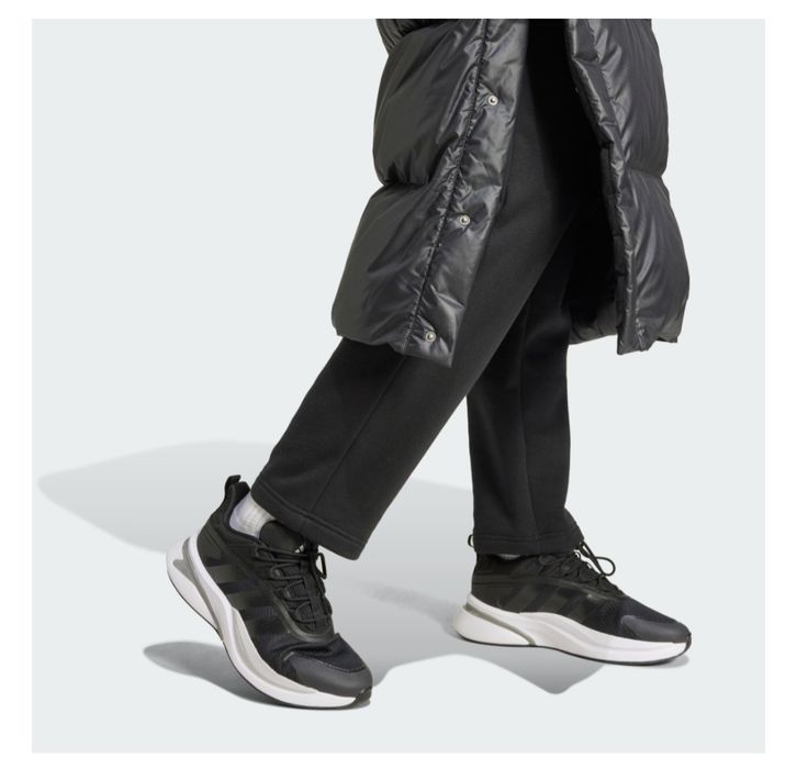 Продам пуховик adidas черный