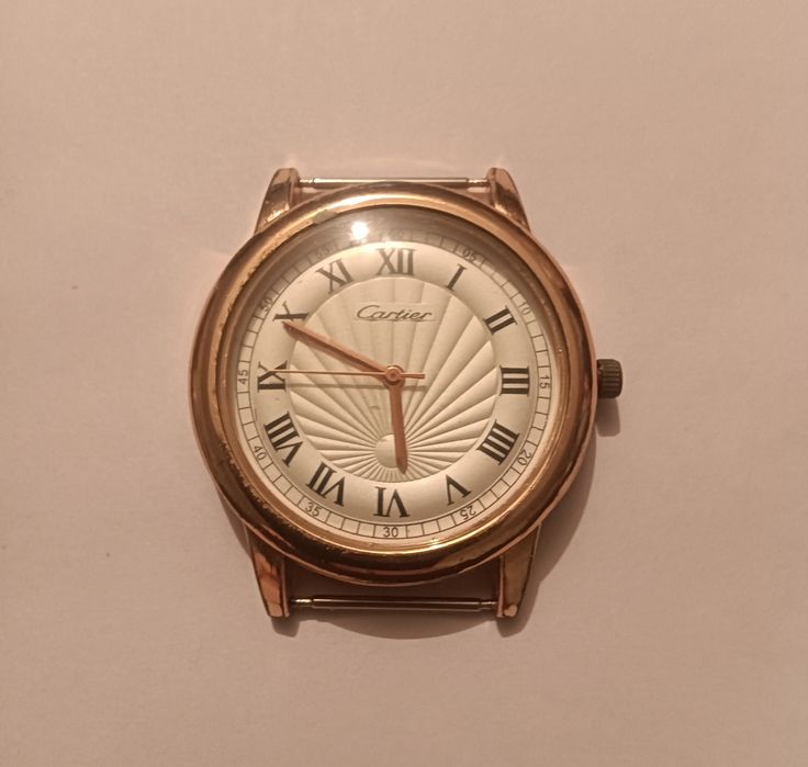 Наручные часы  Cartier