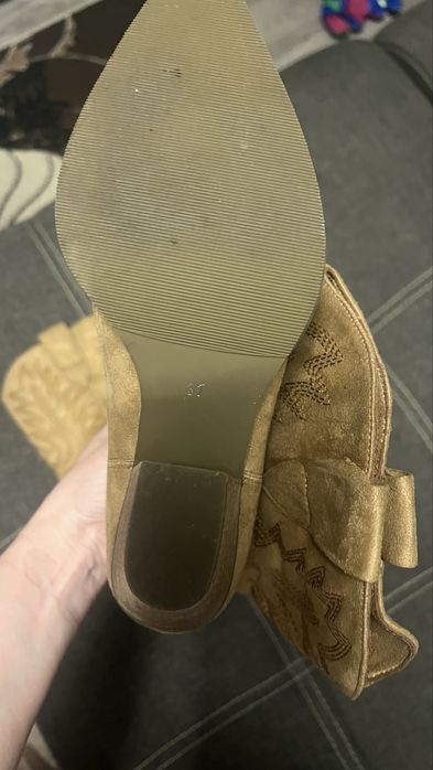 Сапоги 37 размера осень