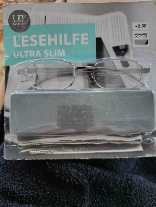 Продам оправу с футляром.