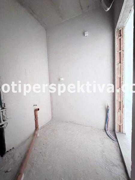 Продава се Тристаен апартамент в Пловдив, Тракия - 98 кв.м за 1562 €/кв.м - Снимка #5