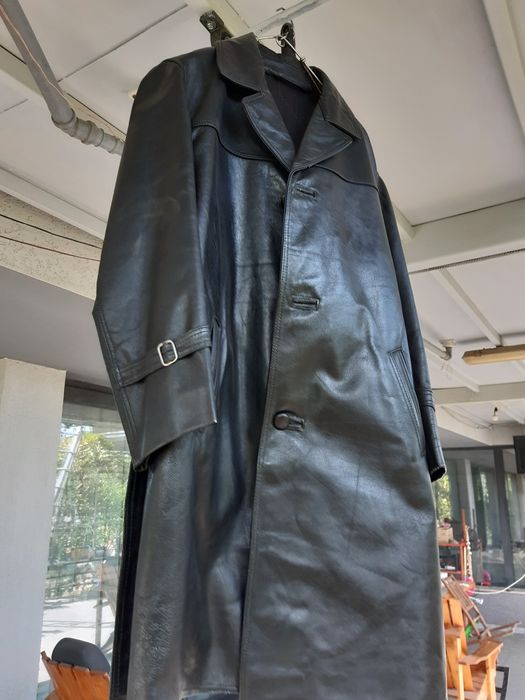 Haina de piele unisex!