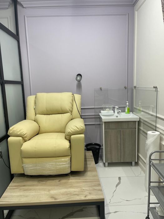 Сдается рабочее место для nail mastera