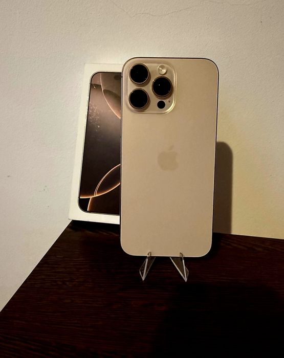 Oferta ! Iphone 16 Pro Max 256 gb Nou! 100% baterie ! Desert  GOLD Titanium