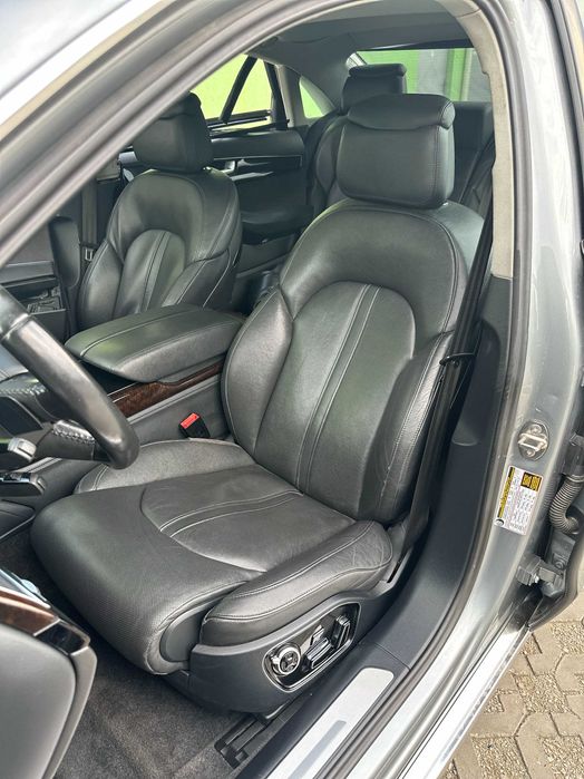 AUDI A8L 4.2FSI На Части