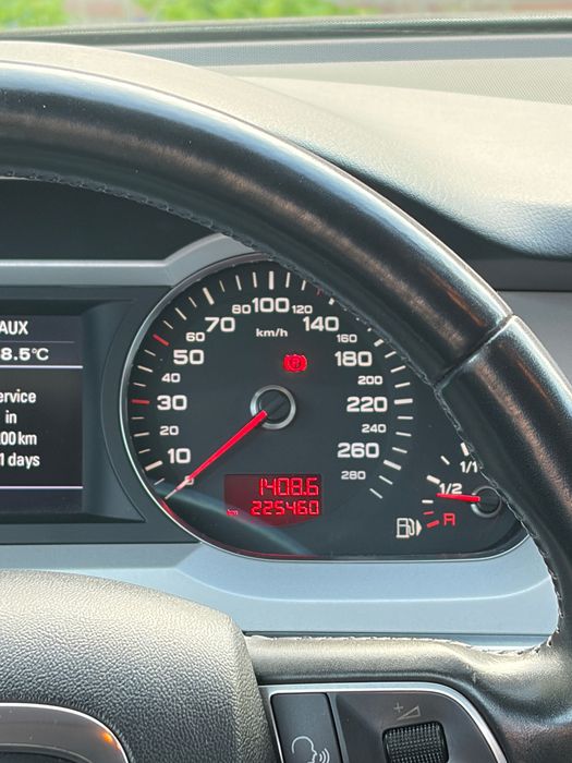 SKODA Unknown Model 2010 — imagine 4