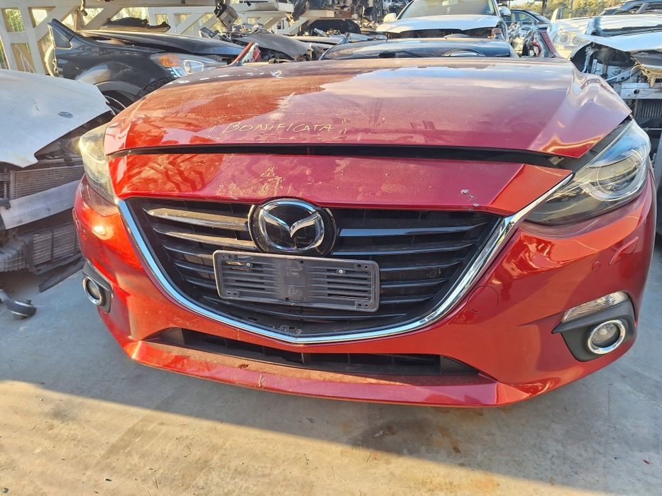 Предна броня Mazda 3 / Мазда 3 2016г.