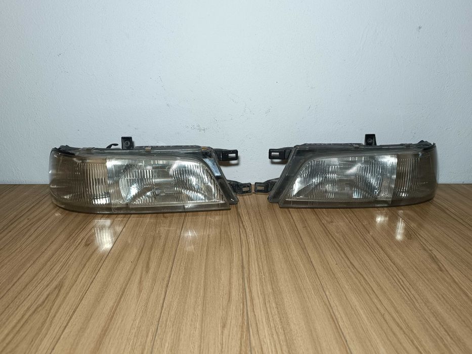 Фары 2шт Nissan Laurel C34 93-97г Оригинал Б/У Ниссан Лаурель С34