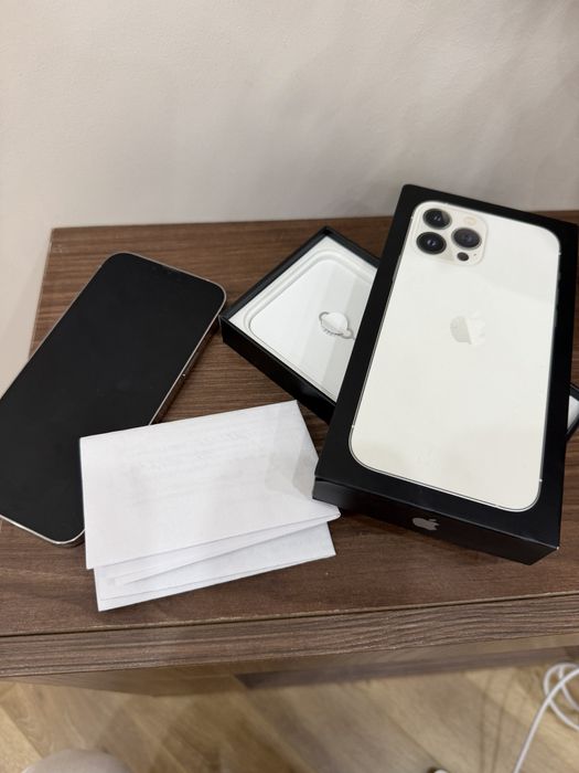 Продаю iPhone 13 Pro Max, 256 GB