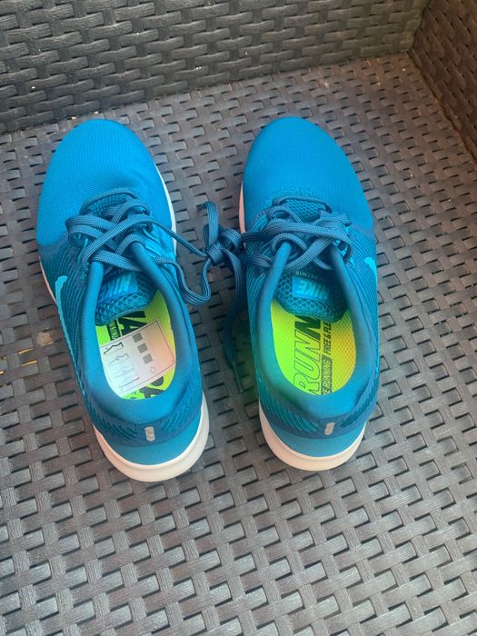 Adidasi Nike copii