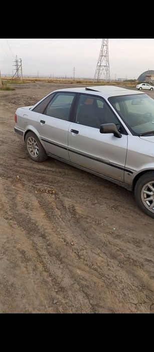 Продам Ауди 80 б4