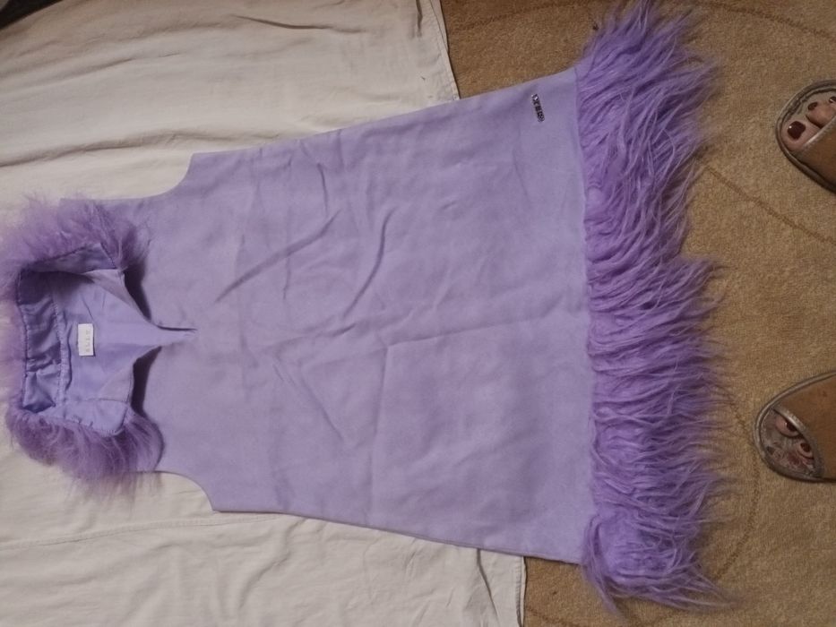 Продам платья на девочку