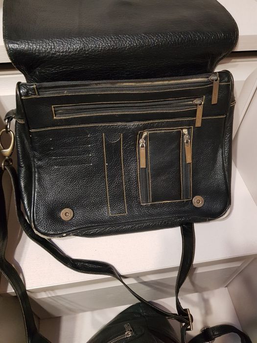 Продам планшетницу черную