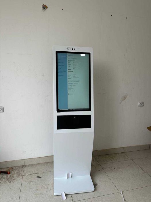 Инфокиоски вертикальные горизонтальные сенсорные по очень низким ценам