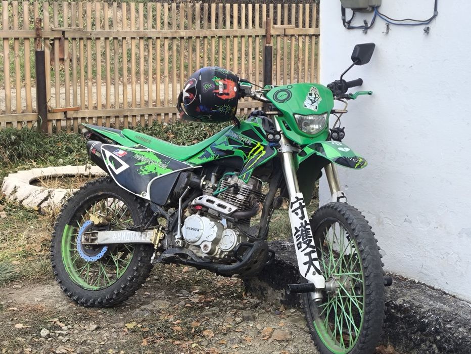 Продам эндуро мотоцикл марка Hammer 250cc