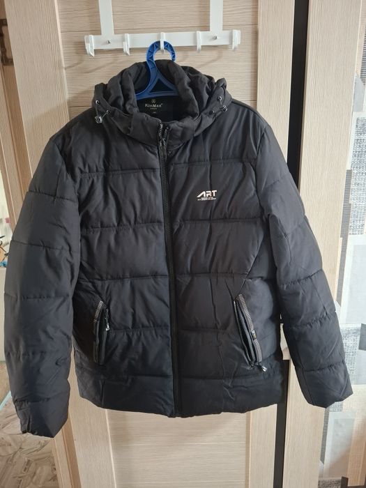 Продам  мужскую куртку