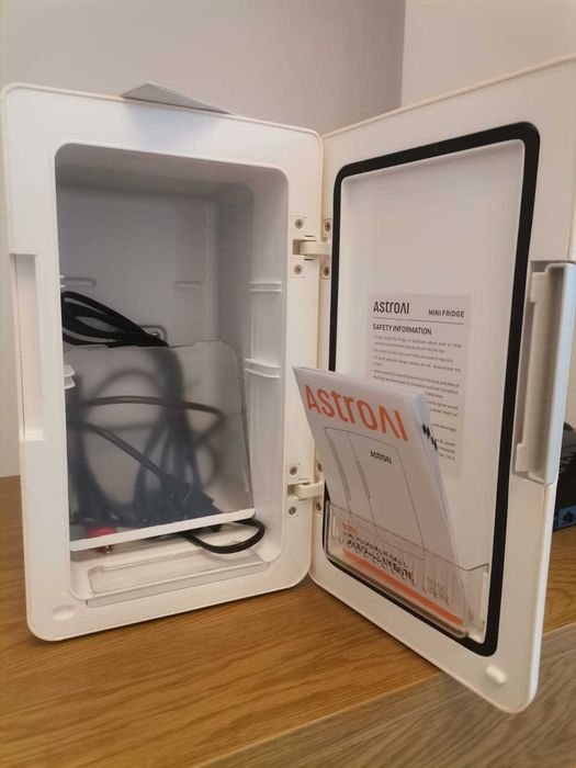 6L Mini Frigider AstroAI