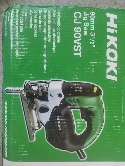 Vând Fierăstrău electric vertical, pendular Hikoki CJ90VST2
