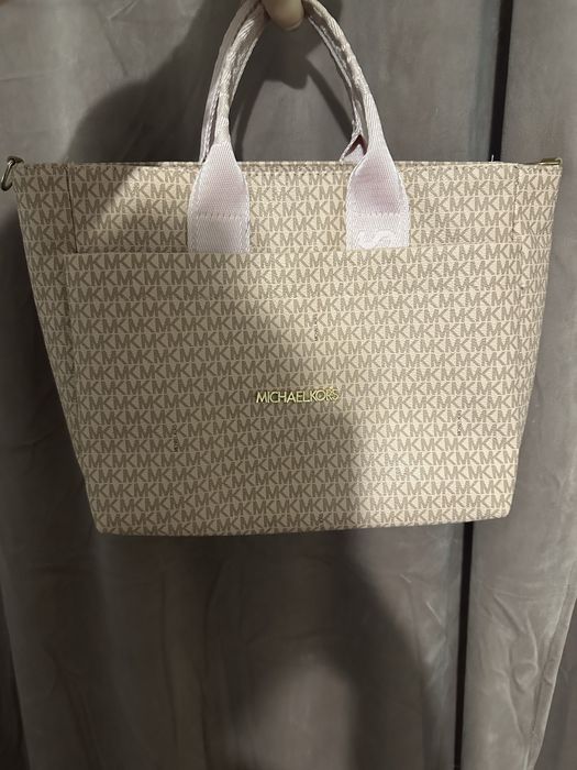 Дамски чанти-различни видове.РАЗПРОДАЖБА!