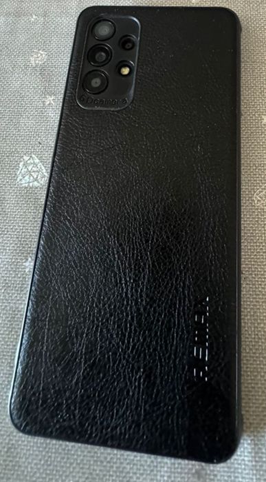 Продам телефон Samsung 32