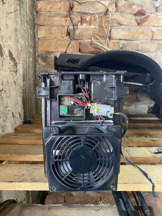 Хладилен подлакатник за Range Rover Sport L320