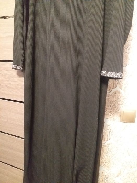 Женская одежда платье   62р 64о