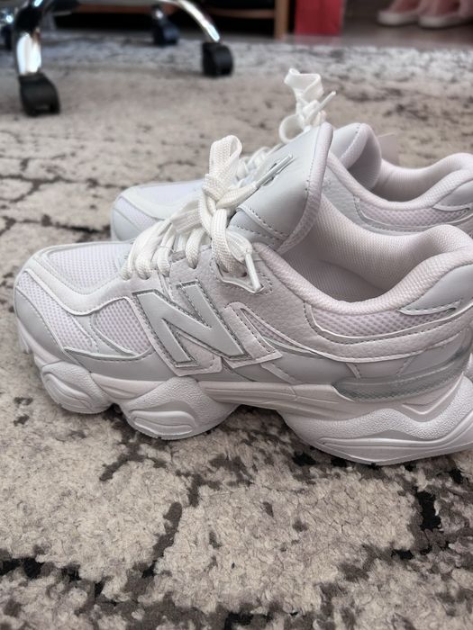 New balance маратонки