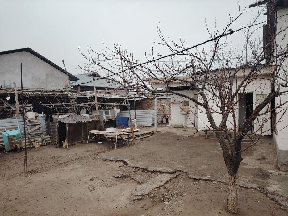 МАЖНУНТОЛ махаллада ховли 7,5 соток