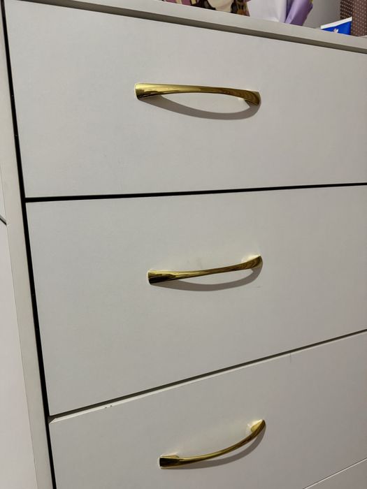 Продам комод белый