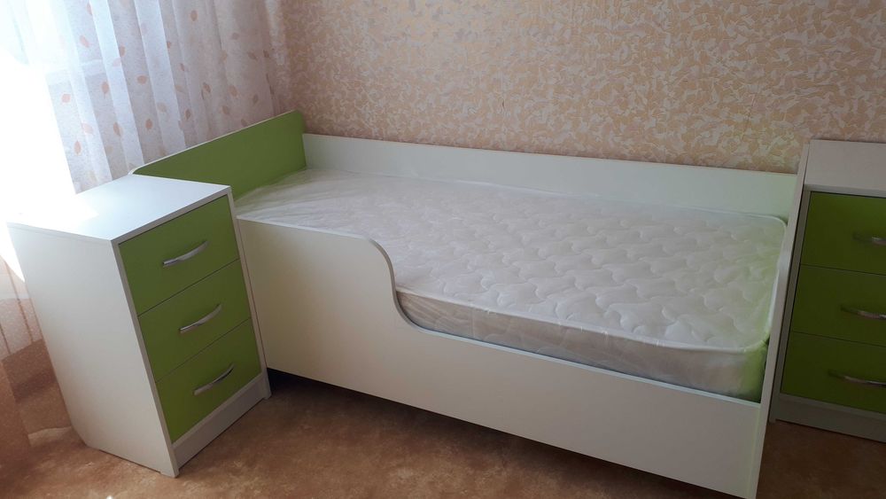 Кровати детские, с матрасами