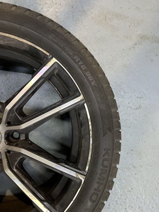 4бр. Зимни гуми Kumho 235/45/18