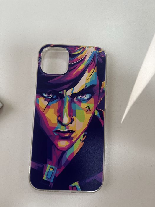 Калъф на Vi от arcane за айфон