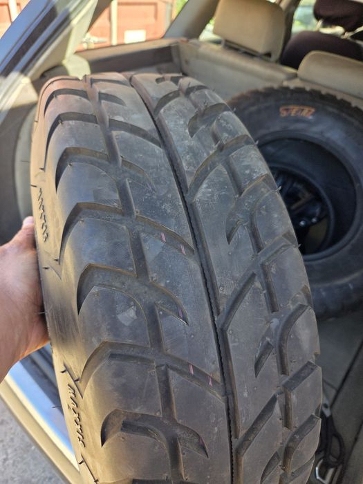 Anvelope atv maxxis spearz 12" stradă  impecabile ca noi