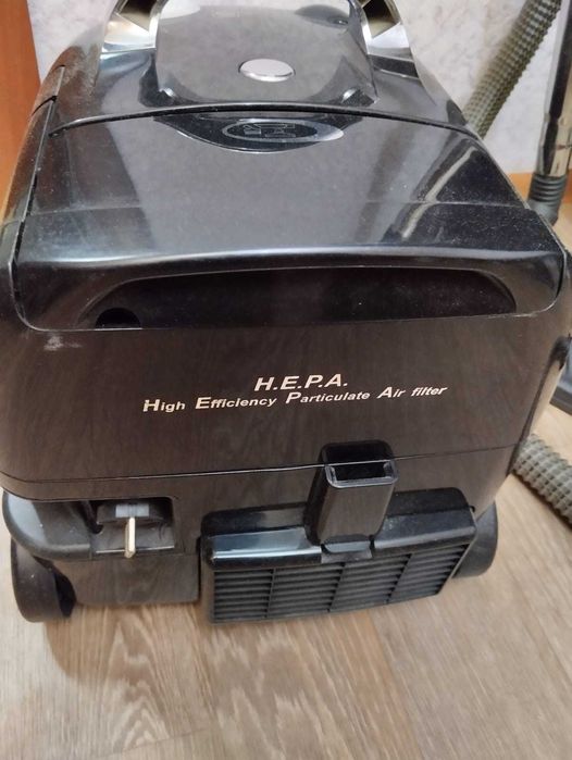 пылесос с водяным фильтром