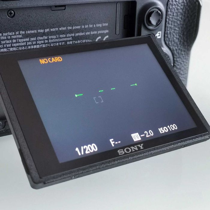 Sony A7 III - като нов, на 16К кадъра, пълен комплект