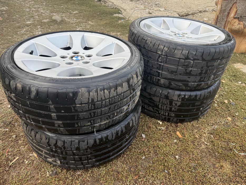 Vând jante R18 BMW originale cu anvelope vara slick RUNFLAT