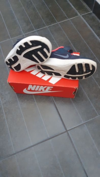 Детски маратонки NIKE