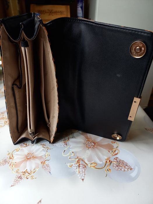 Сумочка женская через плечо