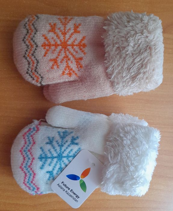 Продам детские  варежки