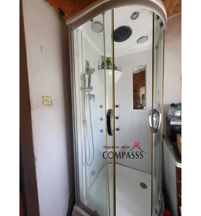 с. Градини, Общ. Ген. Тошево, къща с двор – 47000лева!