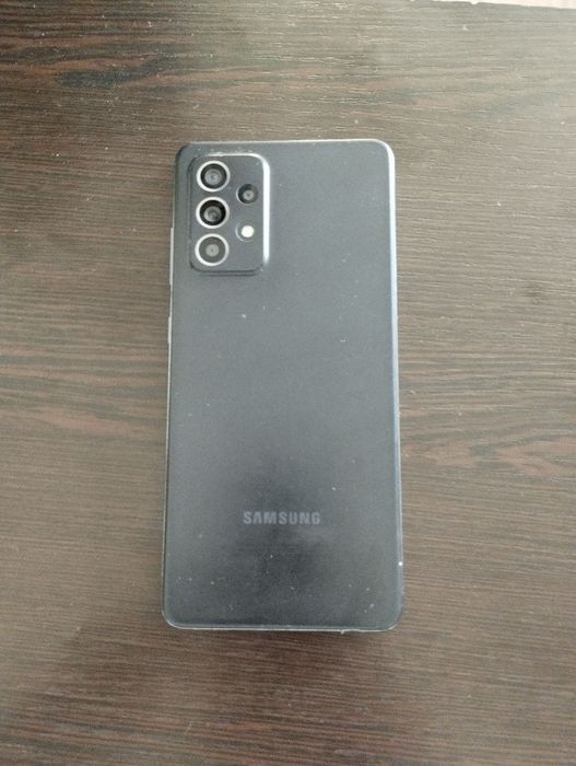 Samsung Galaxy A52