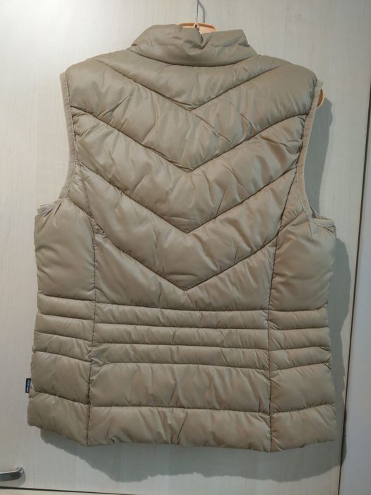 Дамски елек нов размер М