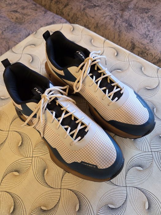 Чисто нови Мъжки обувки 47 номер !!!